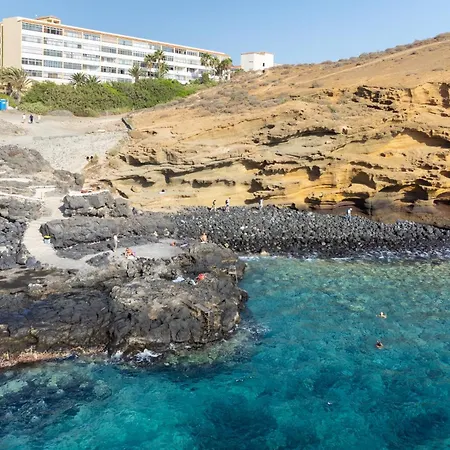 Appartement Home2book Lovely & Bright Apt, Pool & Terrace