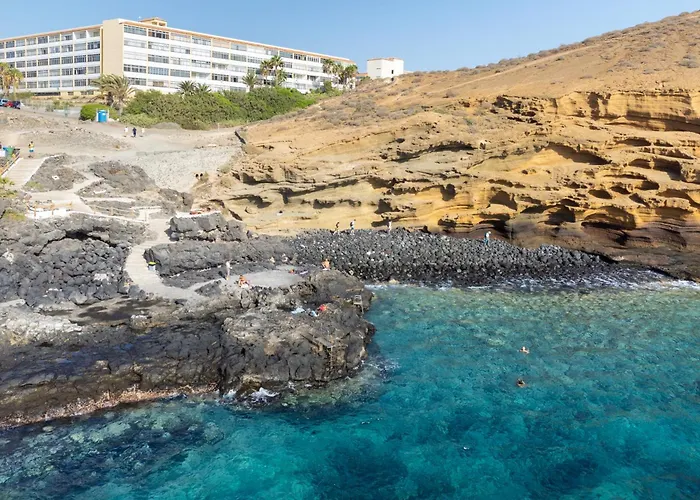 Διαμέρισμα Home2book Lovely & Bright Apt, Pool & Terrace