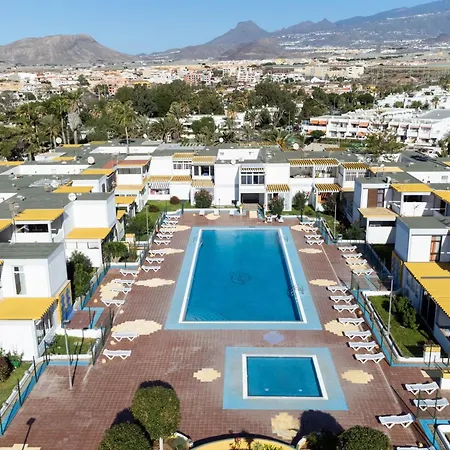 Home2book Lovely & Bright Apt, Pool & Terrace